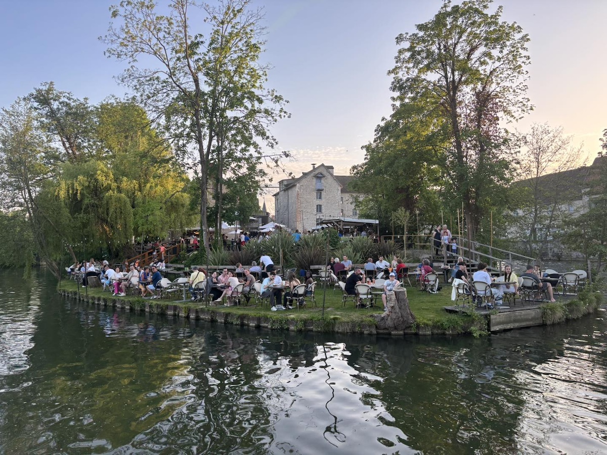 La Terrasse du Moulin de Nemours, l'une des plus belles du Grand Paris / © Terrasse du Moulin de Nemours
