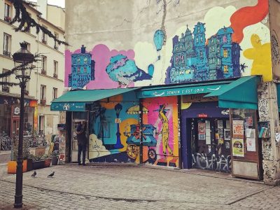 Un mur street art dans le quartier de Ménilmontant à Paris / © Fresh Street Art