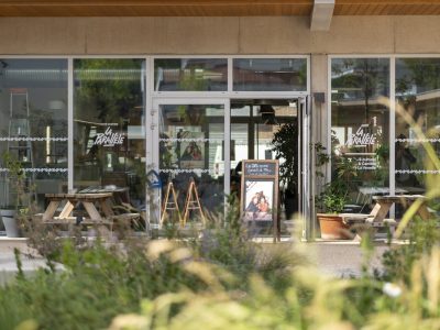La Venelle, le village du réemploi solidaire, a ouvert début septembre à Montreuil / © Félix Marye