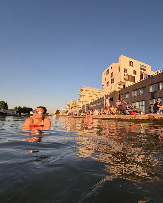 Une baignade organisée par le collectif des Ourcq polaires. DR
