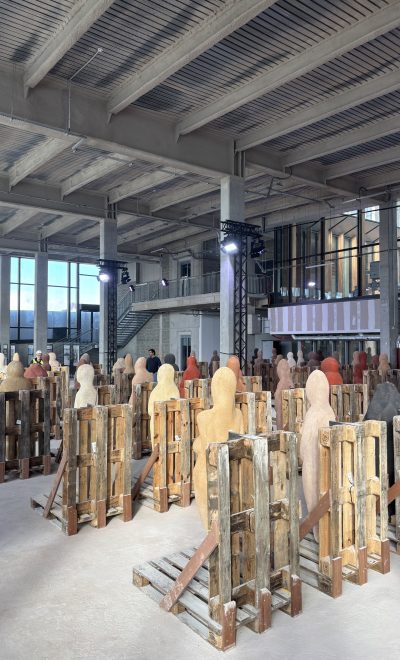 Les vénus dionysiennes de Prune Nourry. Vianney Delourme pour Enlarge your Paris