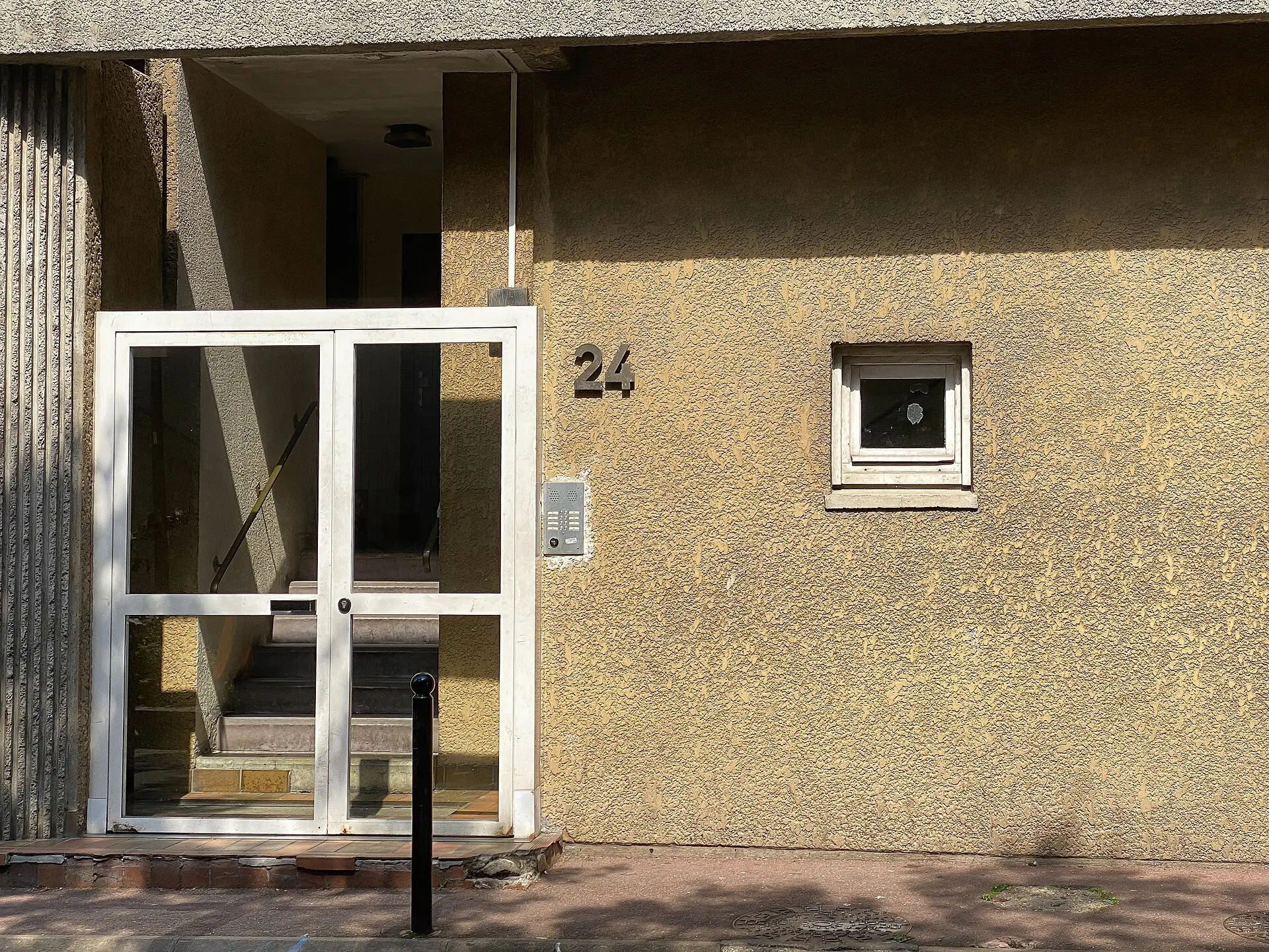 La lucarne d'Evry. DR